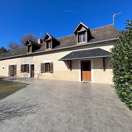 Vila Le Cabaret Paisible Avec Piscine Montierchaume Exteriér fotografie